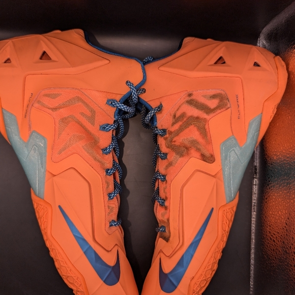 Nike LeBron 11 Atomic Orange
